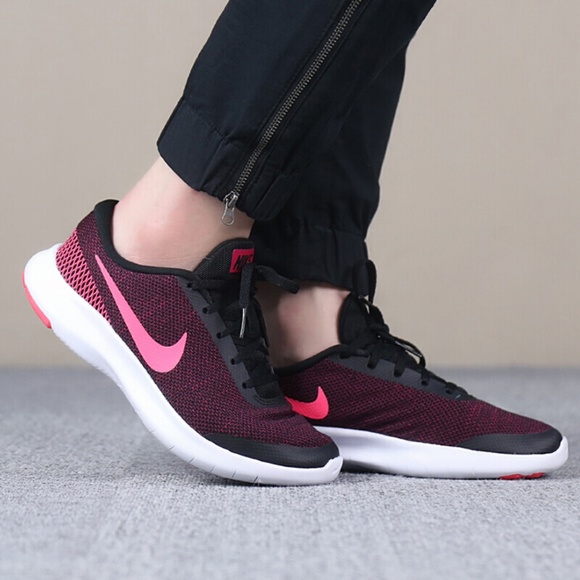 women's nike flex experience run 7 running shoes